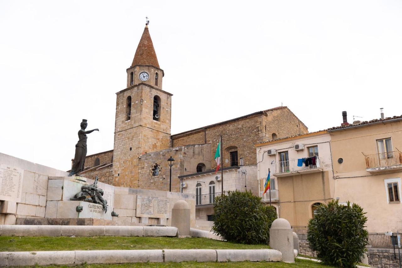 Bed and Breakfast Agora' Castelnuovo Della Daunia Exterior foto