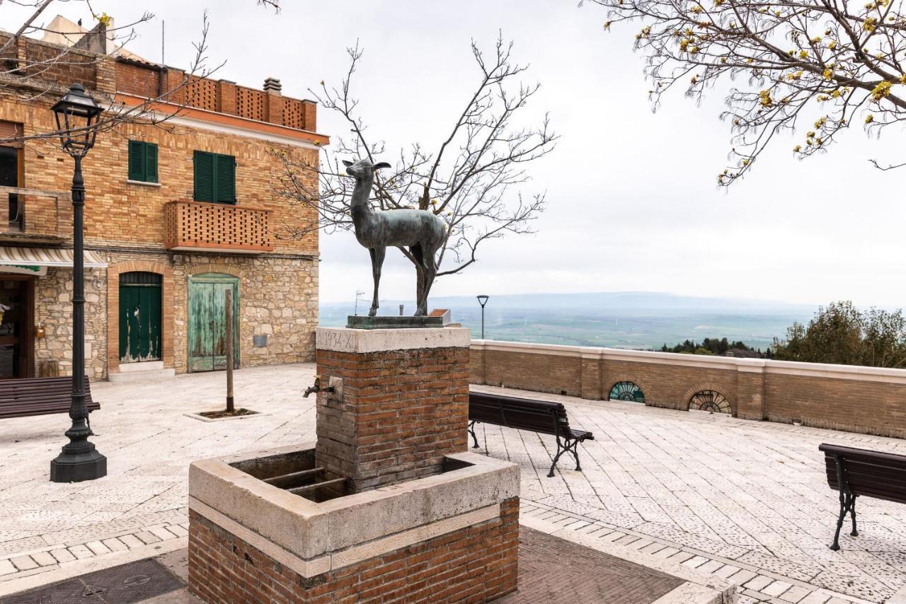 Bed and Breakfast Agora' Castelnuovo Della Daunia Exterior foto